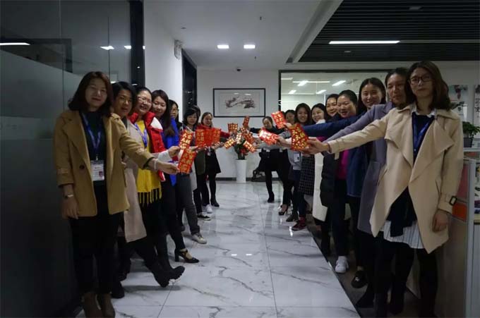 在充滿柔情，盈盈關愛的博皓大家庭，每一位女神都活出了自己的風采