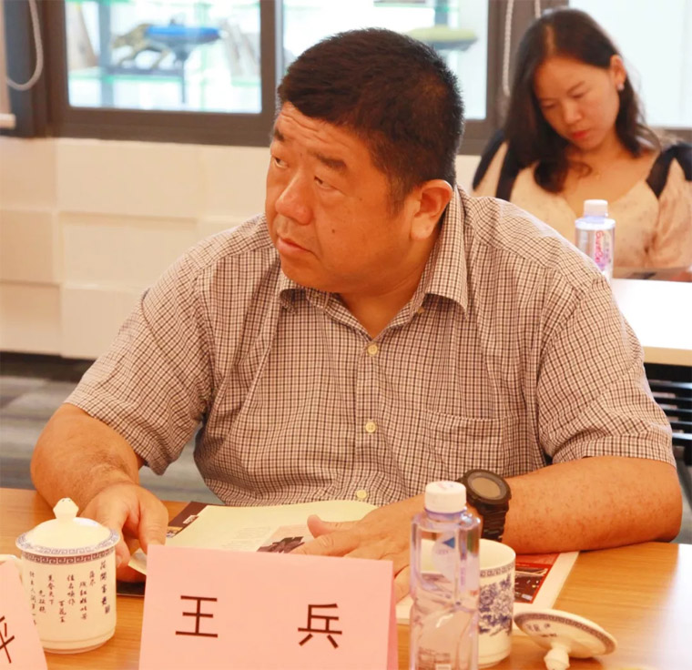 贛州市政府駐深圳辦事處調研員王兵