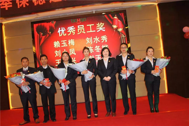 優秀員工獎(從左至右):王佳興、謝玉金、劉水秀、陳冬樺、賴玉梅、劉小鳳