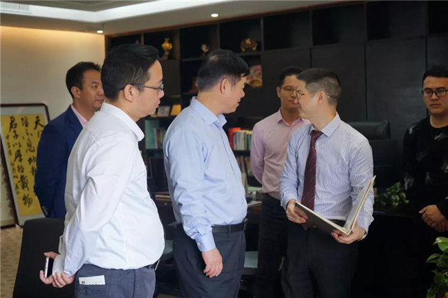 廣東博皓喜迎贛州市政協(xié)副主席、市工商聯(lián)主席華旭明一行蒞臨指導(dǎo)-1