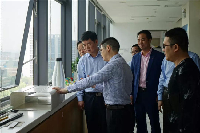 廣東博皓喜迎贛州市政協(xié)副主席、市工商聯(lián)主席華旭明一行蒞臨指導(dǎo)-2