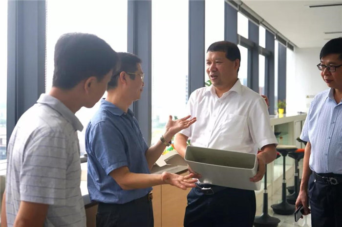 江西省上猶縣縣委常委、政法委書記黃正發(fā)等領(lǐng)導(dǎo)一行蒞臨廣東博皓參觀指導(dǎo)-2