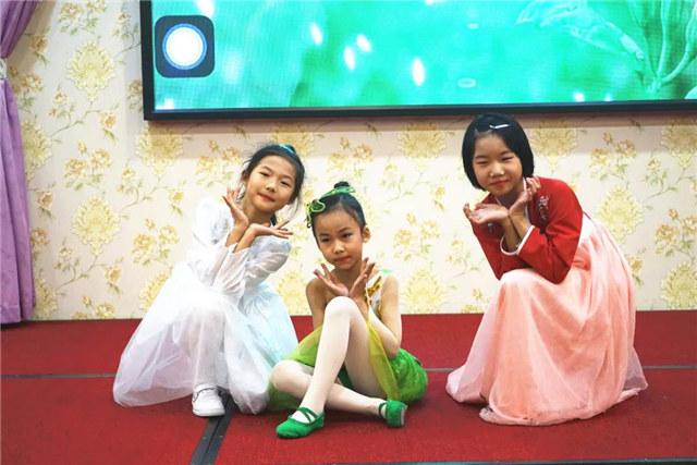 博二代帶來了精彩的舞蹈表演