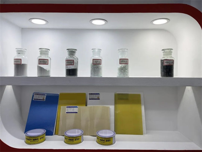 廣東博皓攜手AOC力聯(lián)思參加第1屆深圳國(guó)際復(fù)材展 -7